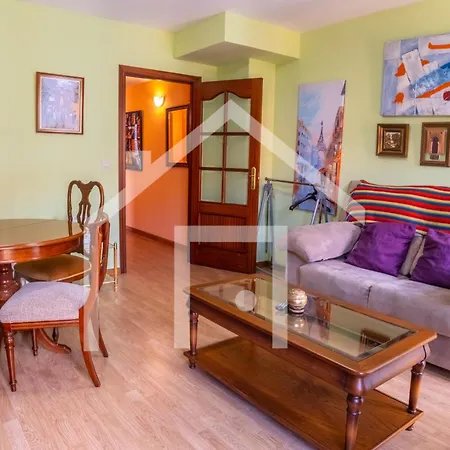 Apto Galiana - En Centro. Apartament *